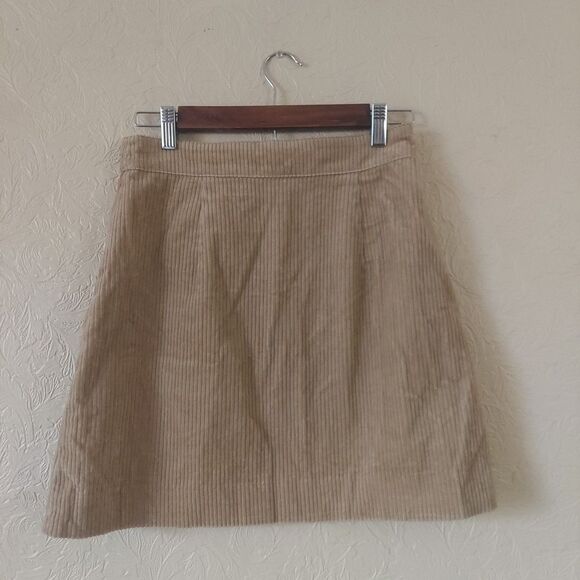 H&M Tan Corduroy High Waist Mini Skirt NEW Sz 4 - Picture 3 of 10